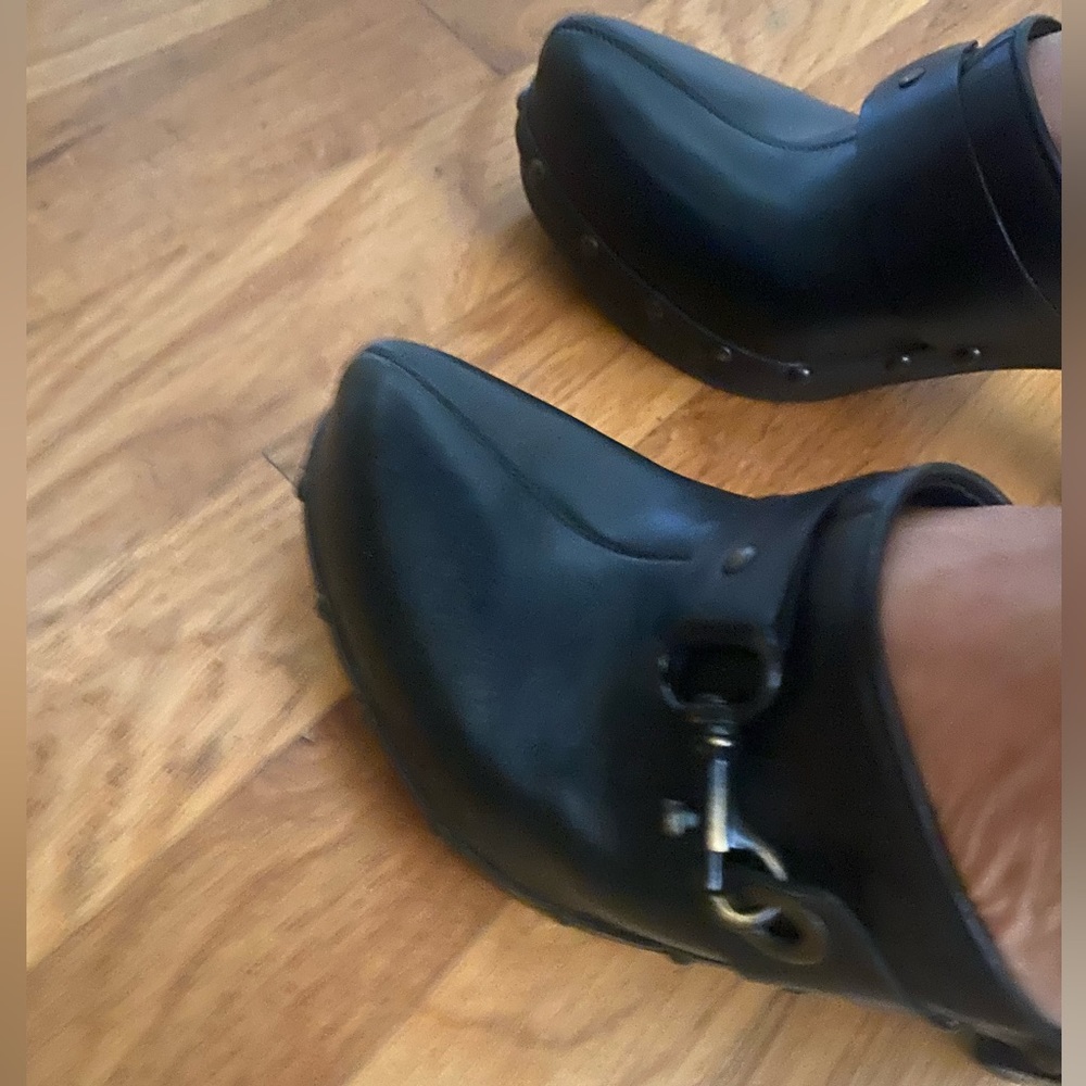 Enzo Angiolini leather studded mule heels - Picture 3 of 12